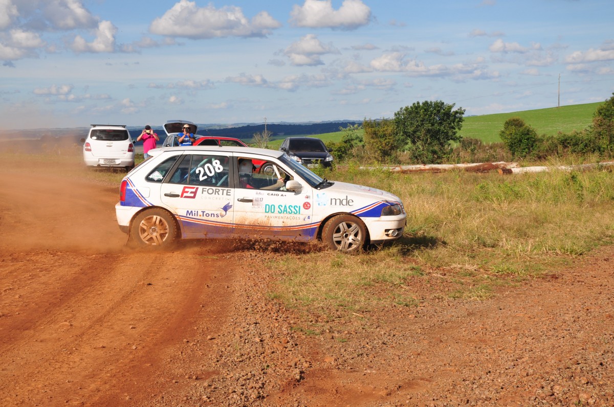 Alexandre e Caio são TRI-CAMPEÕES GAÚCHOS de rallye